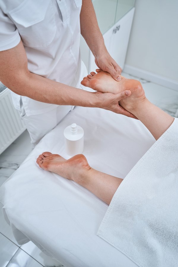 Acupression des pieds : une clé pour votre bien-être quotidien